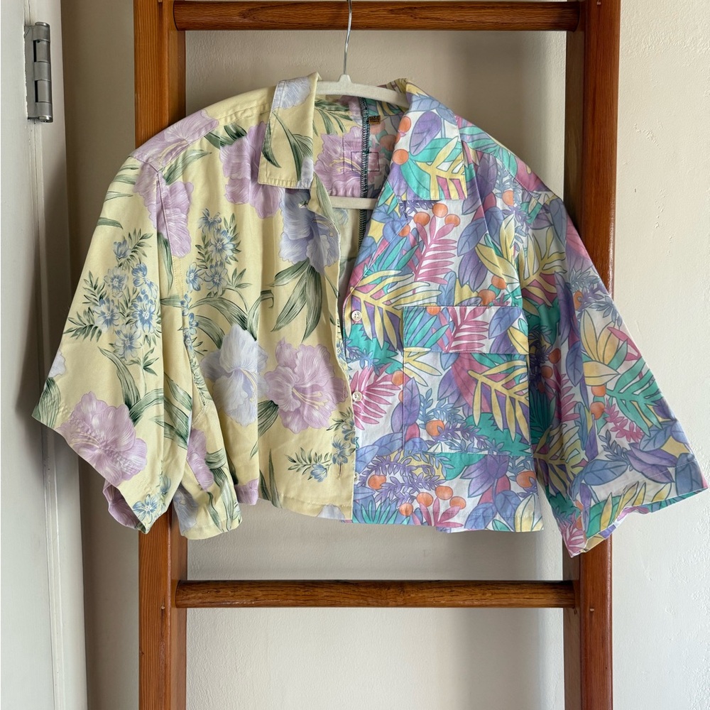 Floral Patterned Short Sleeve Hawaiian Shirt